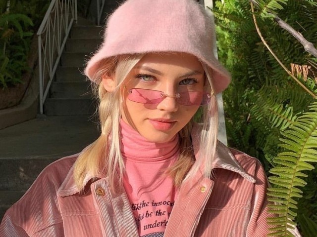 hoc cach phoi do cuc dinh voi trang phuc mau hong.2