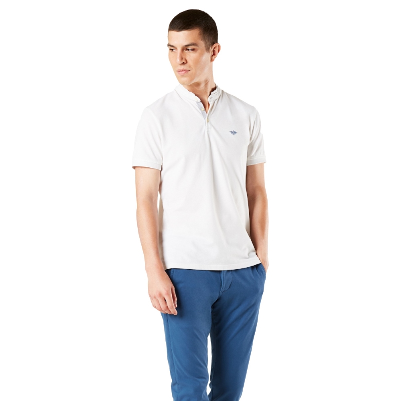 mach chang cach phoi do cuc xin voi quan kaki.7