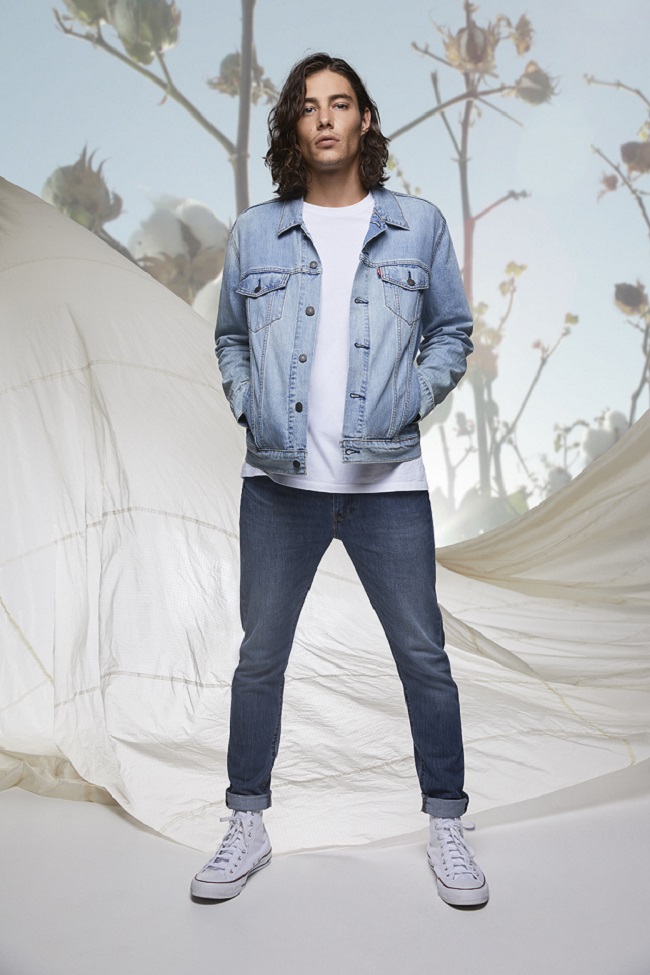 muon kieu phoi do voi ao jeans denim nam day phong cach.2