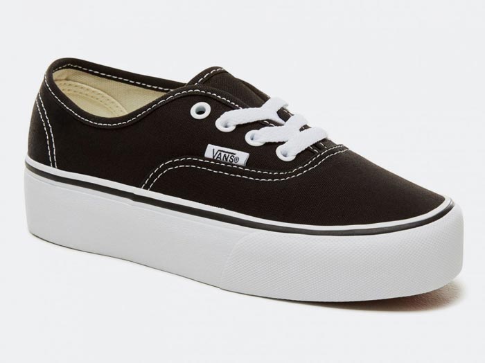 dac diem thu hut cua thiet ke giay vans authentic stackform.4