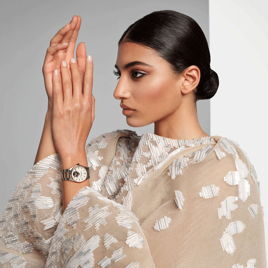 bo suu tap dong ho highlife voi co may thoi gian hoan hao.3