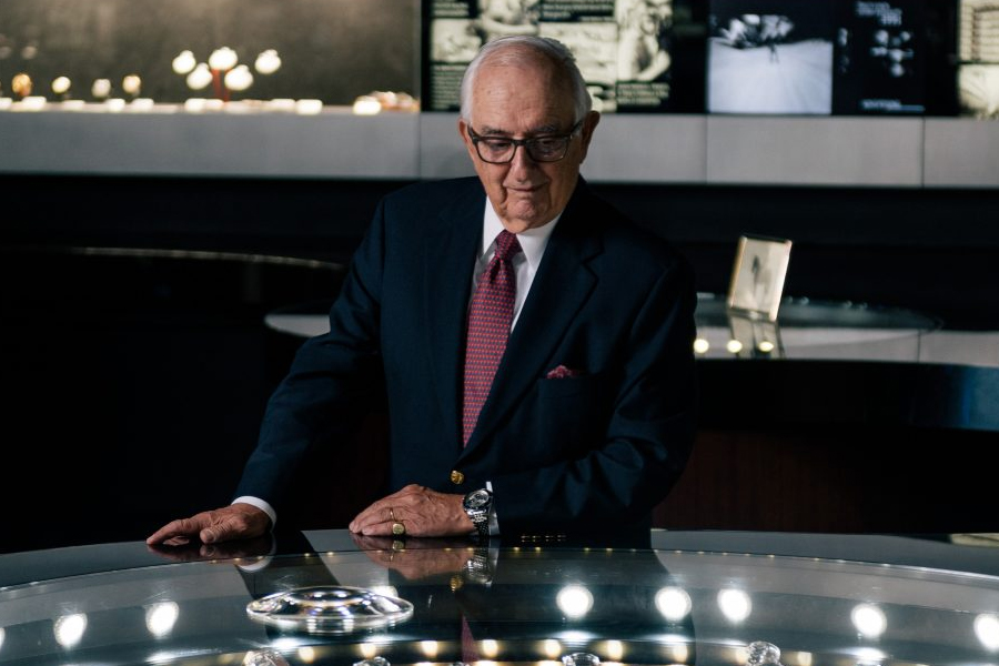 tim hieu vi sao bst dong ho tag heuer monaco lai thu hut den vay.1