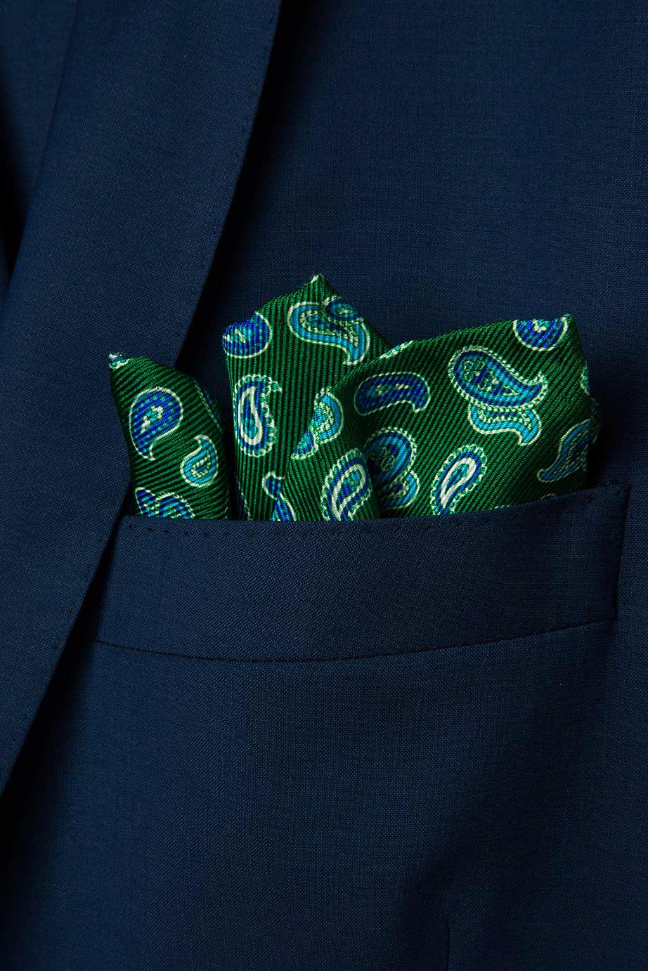 nhung kieu pocket square can co cua moi quy ong.4