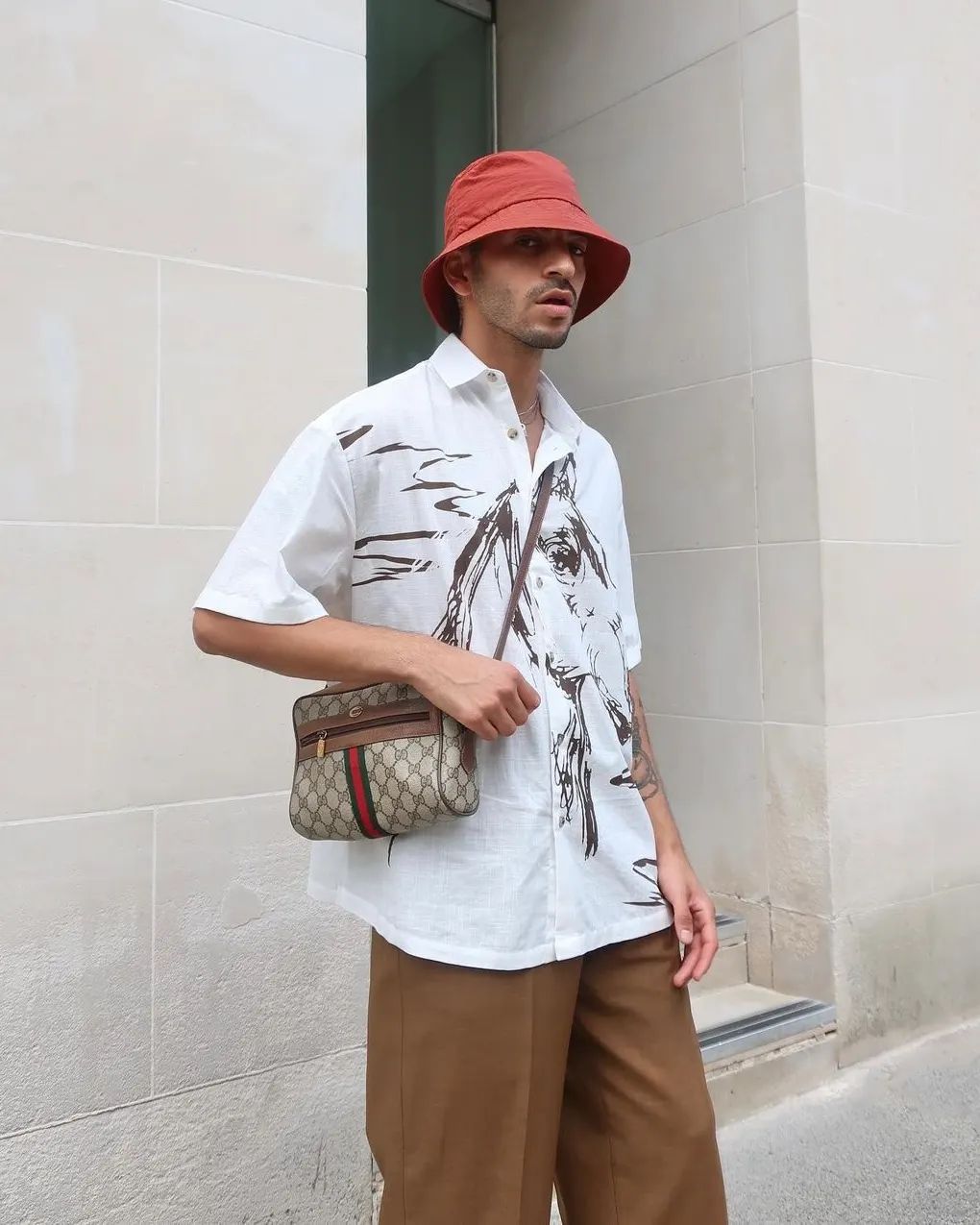 phoi mau trang phuc hoan hao thu hut moi anh nhin.6