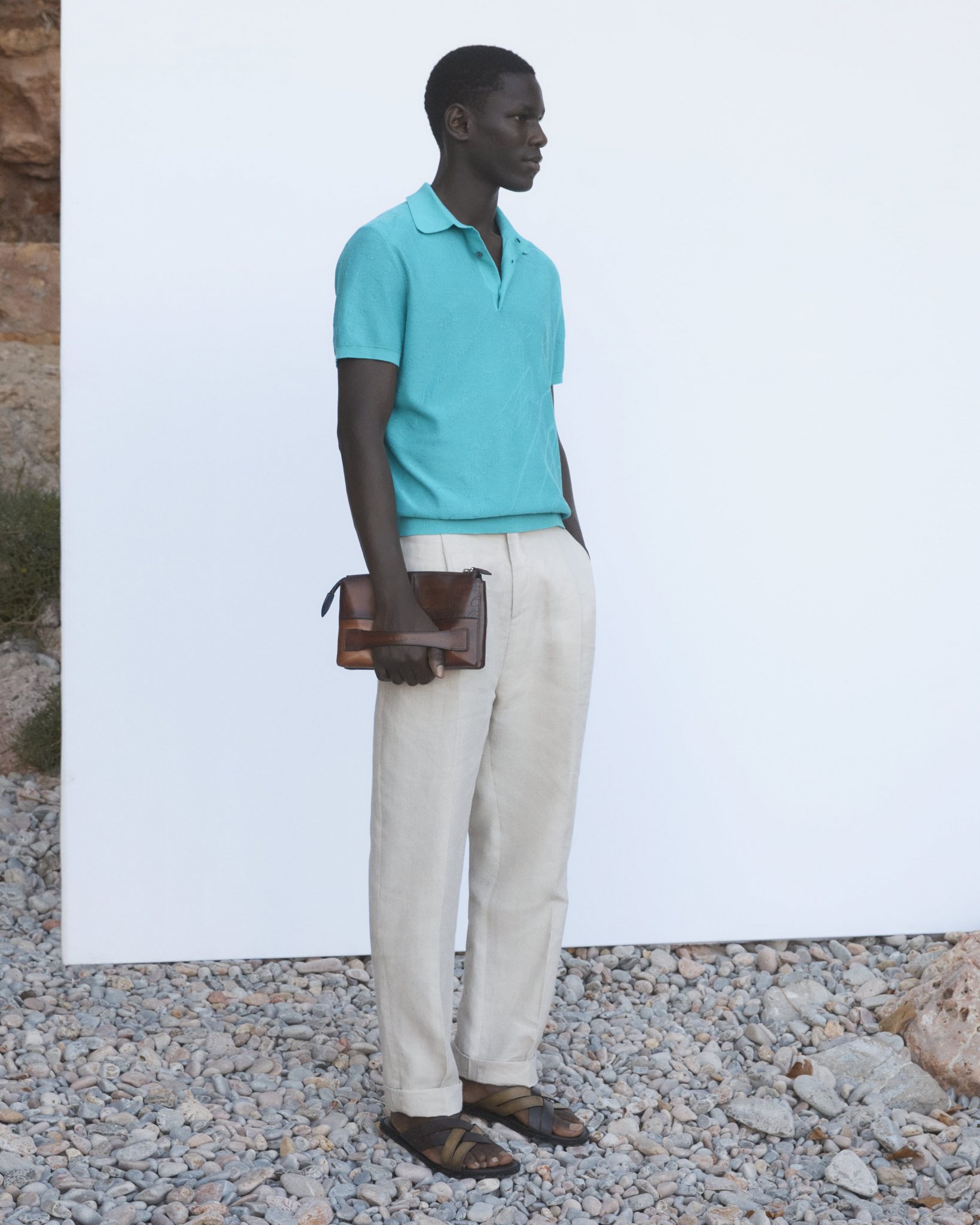 su tuoi sang bst xuan he 2023 cua nha mot berluti.2