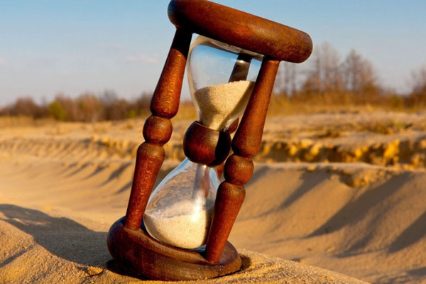 tim hieu ve dong ho cat va y nghia cua dong ho cat.2