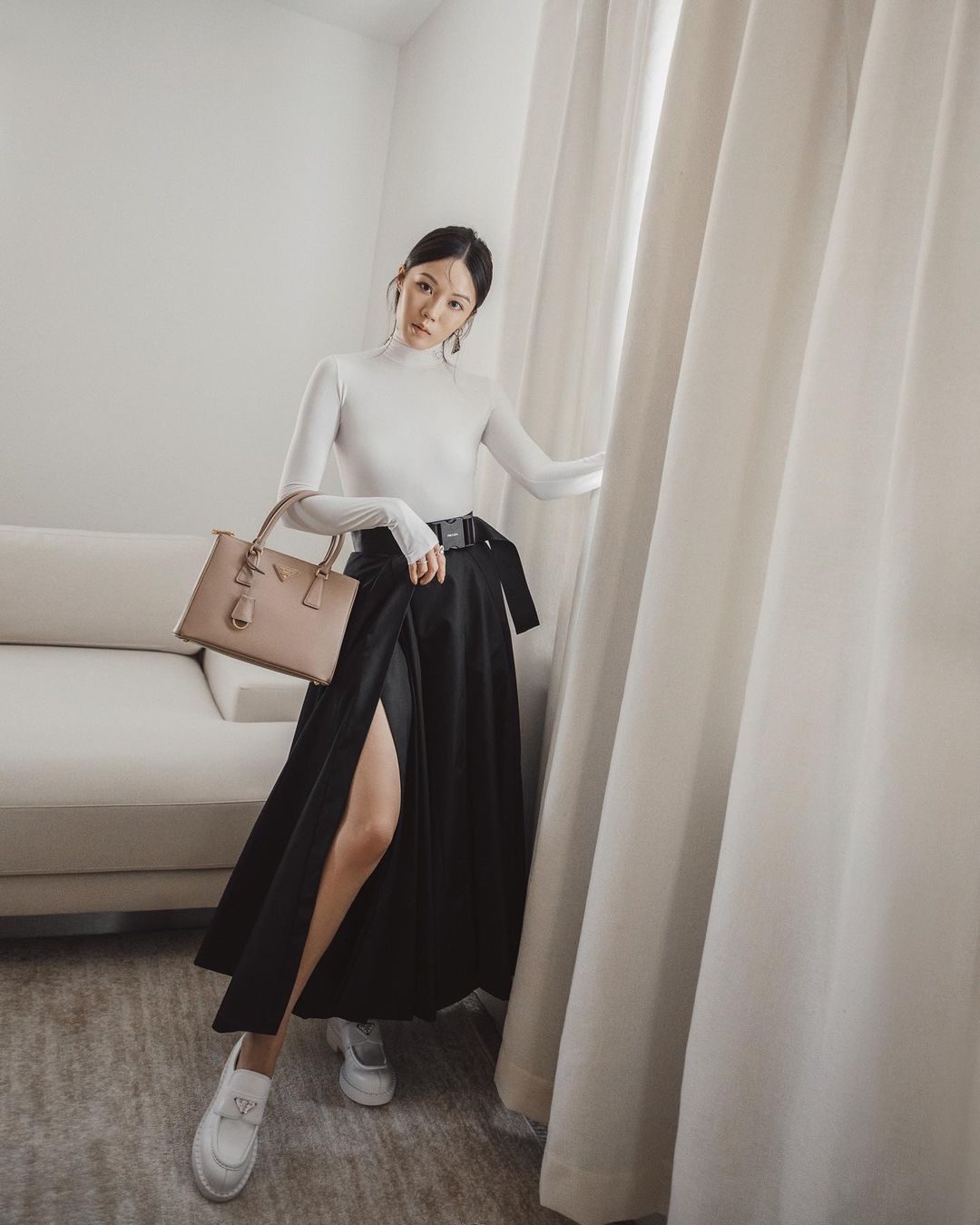 nhung mon do must have trong tu do cua co nang them phong cach.3