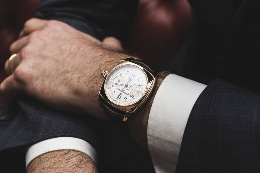 danh gia chi tiet dong ho vacheron constantin geneve va cach nhan biet that gia.2