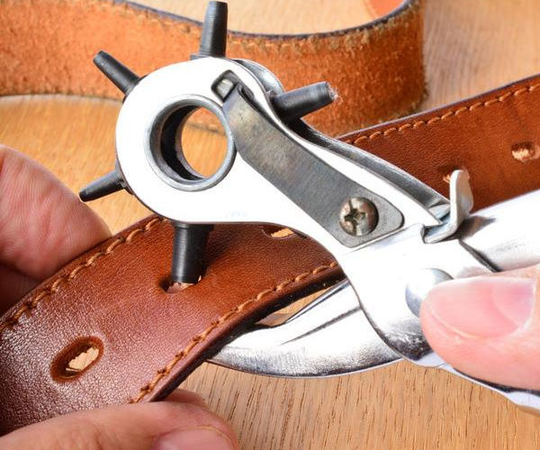 tai sao phai duc lo day dong ho co nen tu duc lo tai nha hay khong.5