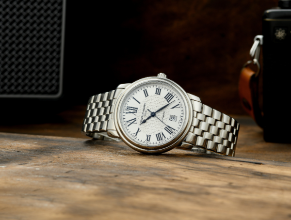 bo suu tap classic cua thuong hieu dong ho frederique constant.3