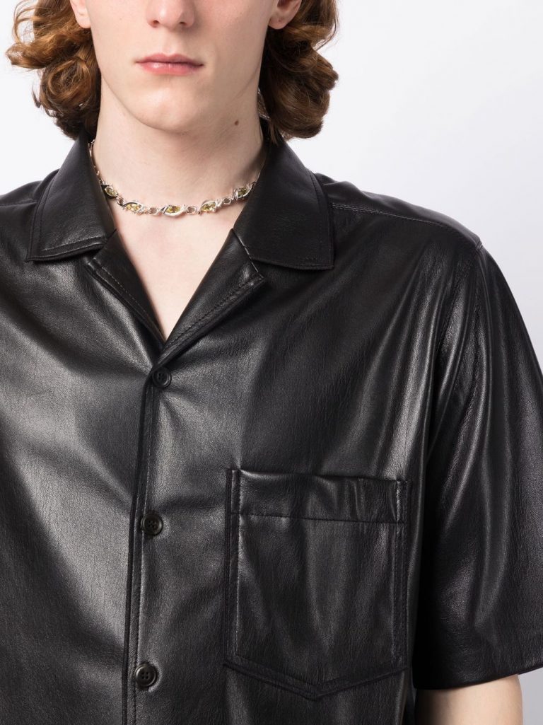 nhung mon phu kien ma chang nen so huu de thu hut anh nhin.3