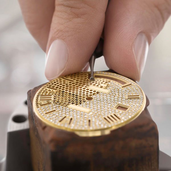 muc gia kho tin cua nhung chiec dong ho da quy.2