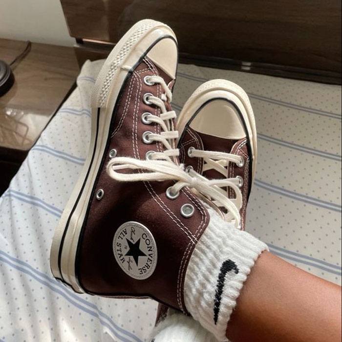 giay converse nau item doc dao khong the bo lo.2