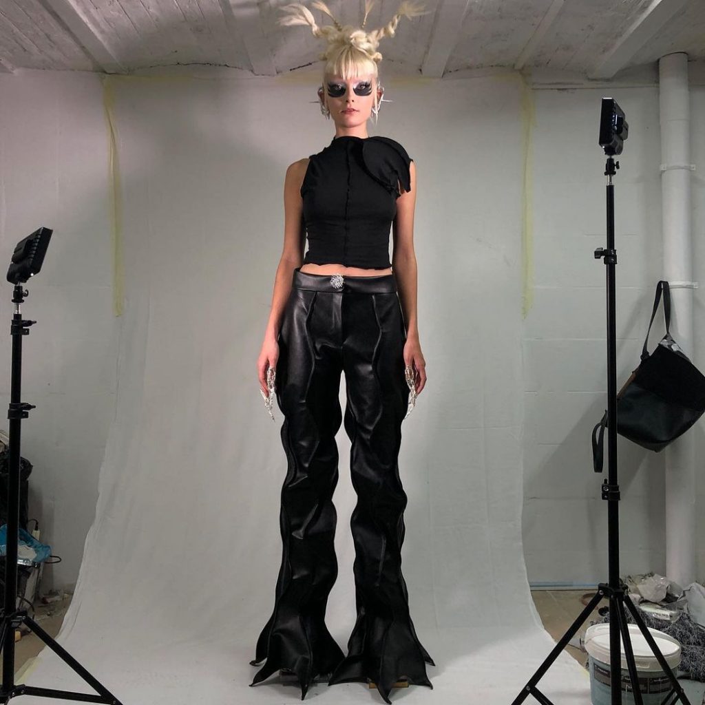 xu huong phoi do cuc hot tren tiktok cua gioi tre hien nay.3