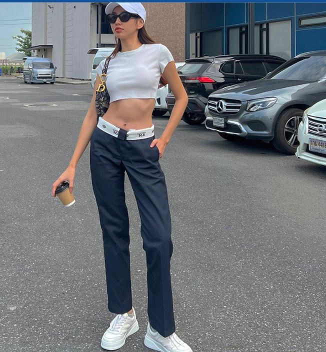 nhung mau tui kep nach duoc hoa hau thuy tien ua chuong.5