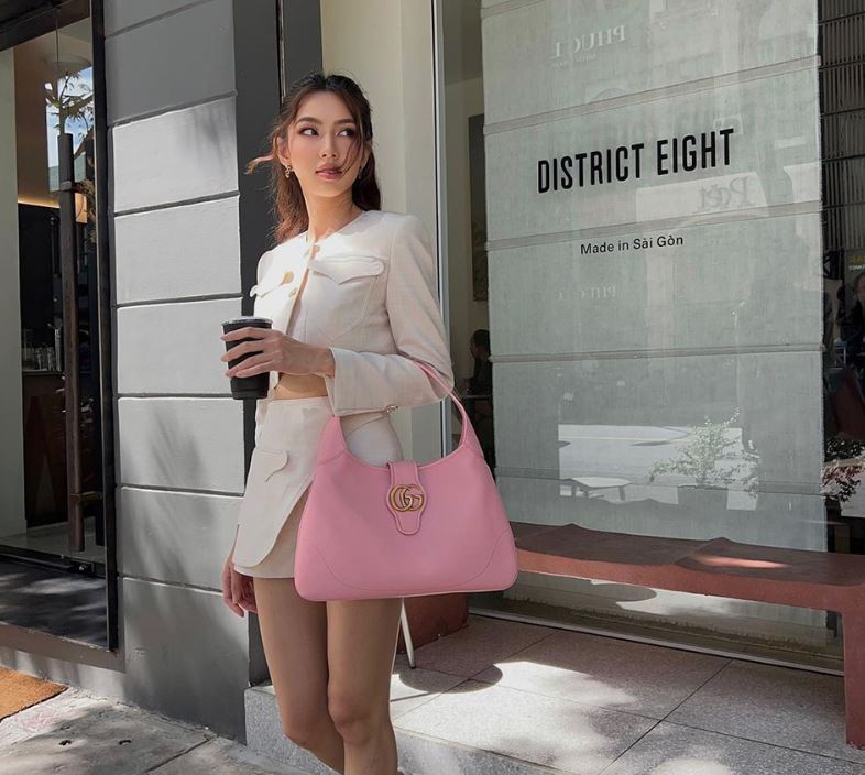 nhung mau tui kep nach duoc hoa hau thuy tien ua chuong.2