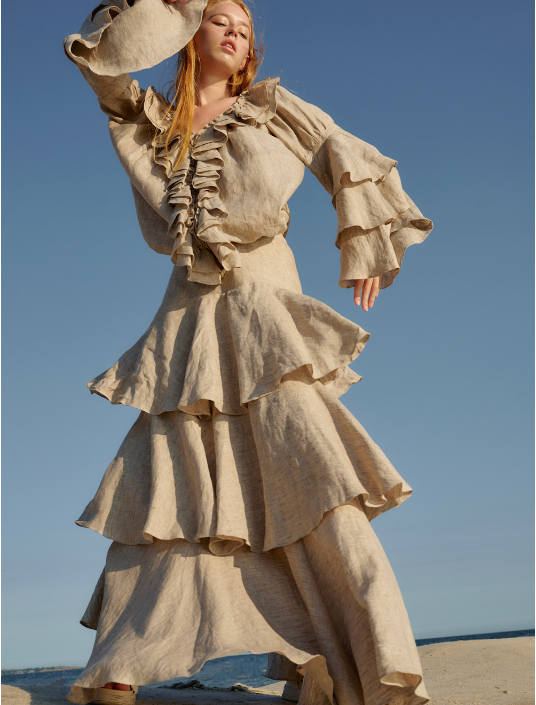 don he bang cach yeu trong bst quiet luxury 2023 cua thuong hieu chu gallery.2