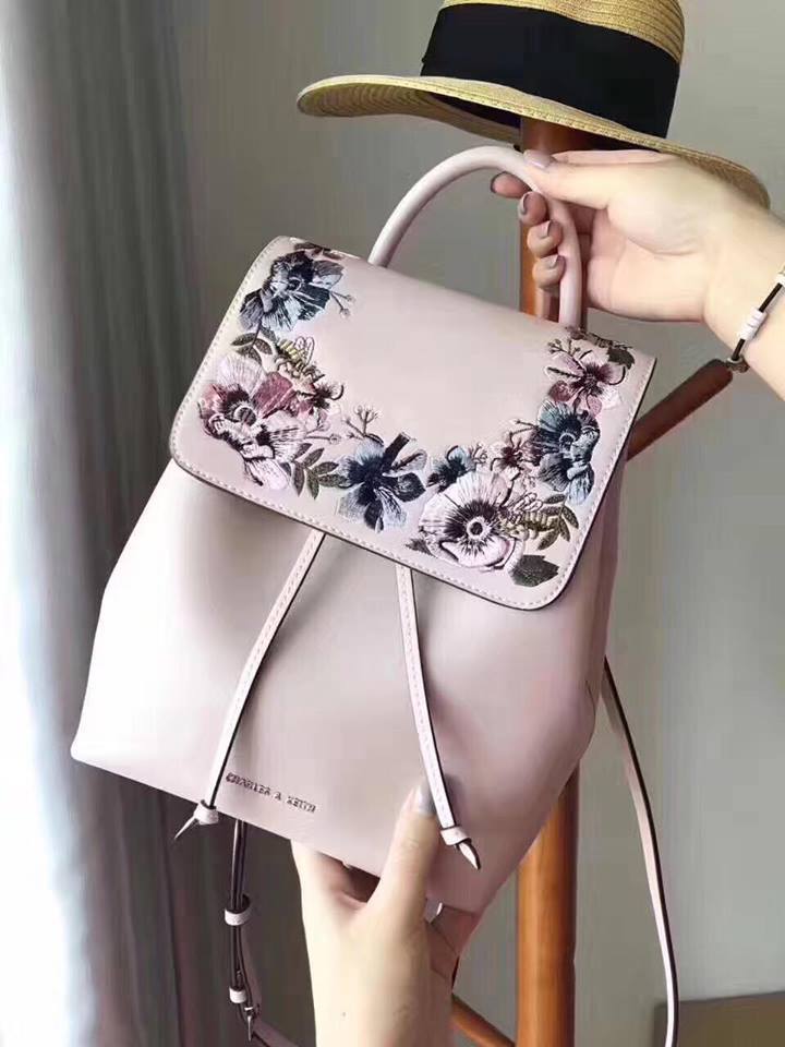 top dia chi ban tui xach chat luong tai hai phong.5