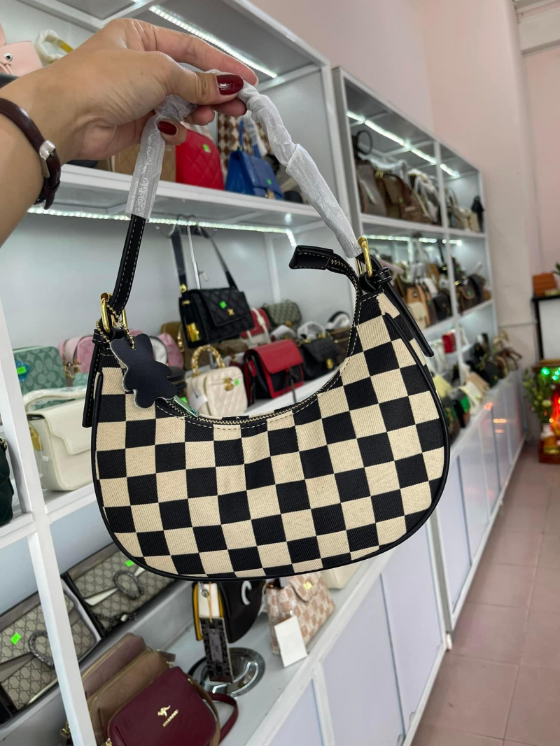 top dia chi mua tui xach da dep nhat tai phu yen.1