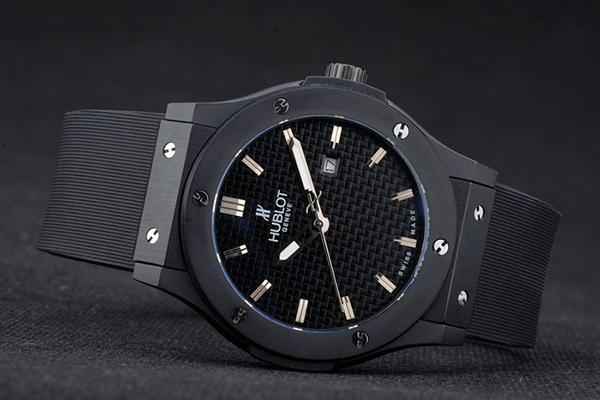 tham khao cach phan biet dong ho hublot chinh hang chuan nhat.1