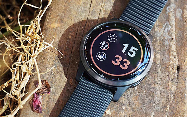 top nhung chiec dong ho thong minh chong nuoc duoc ua chuong nhat hien nay.2