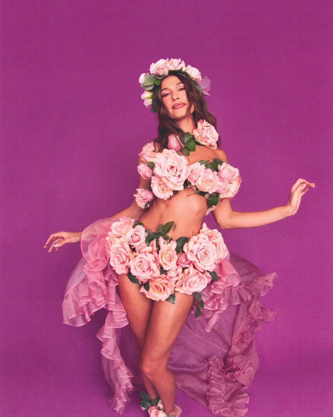 xu huong dam hoa mua he 2023 duoc ua chuong tren toan the gioi.2