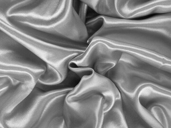 nguyen tac phoi mau quan ao tao ra ca tinh thoi trang nam phu hop voi lan da.1