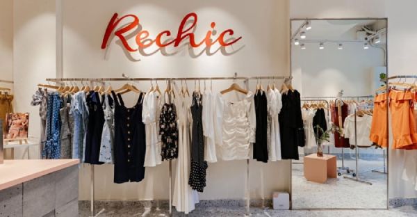 local brand váy thiết kế Việt Nam