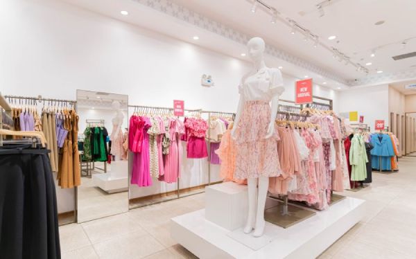 local brand váy thiết kế Việt Nam