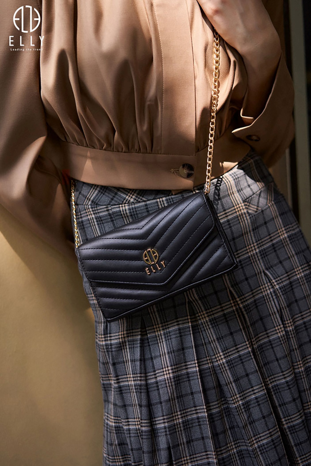 qua tang doanh nghiep elly 7