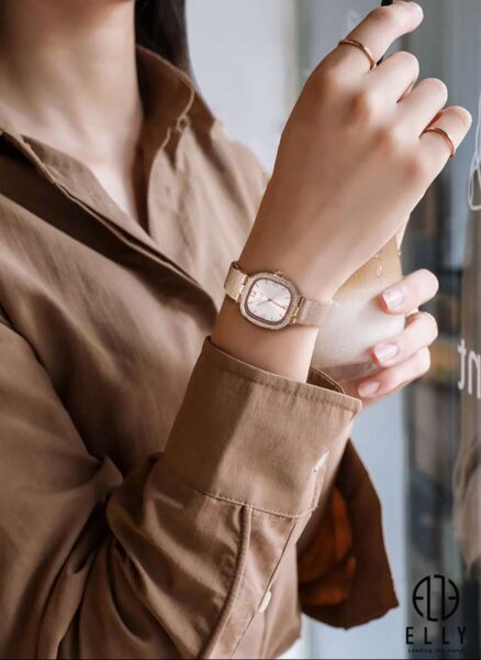 qua tang cho nhan vien nu 1