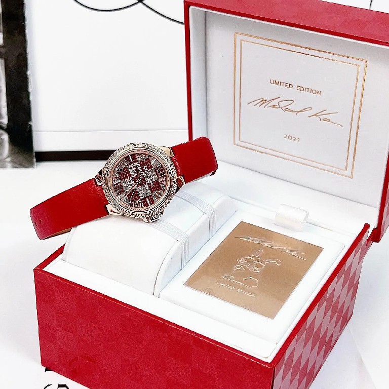 qua tang thoi trang anh 5