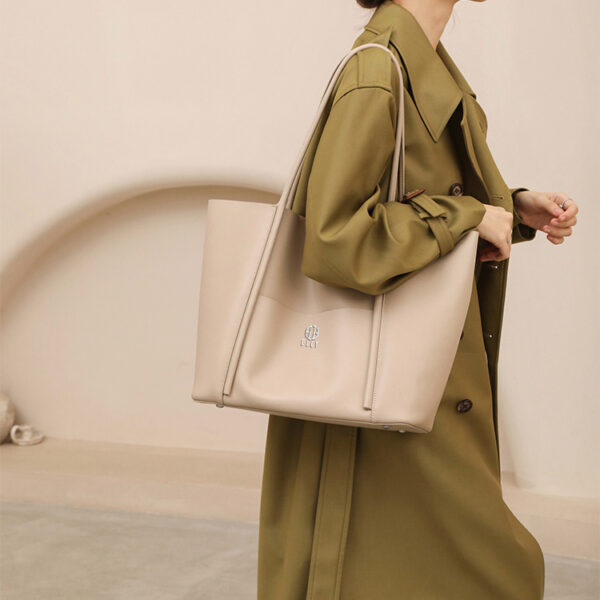 O1CN01UKY7QH1BuKfpfk9kP 1688250005