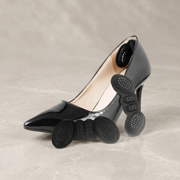 Miếng dán gót giày bằng xốp