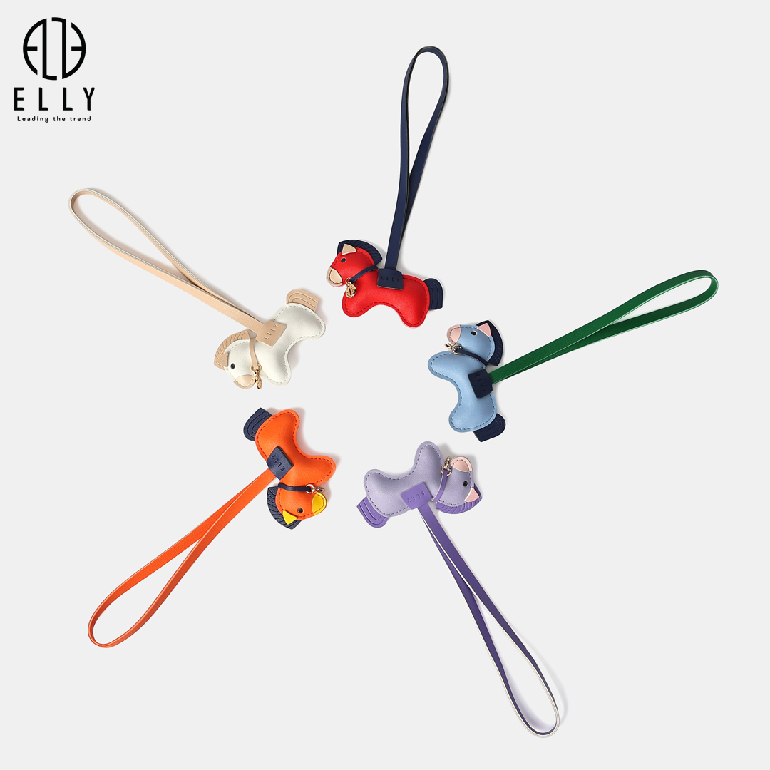 Charm ngua cat tuong ELLY 28