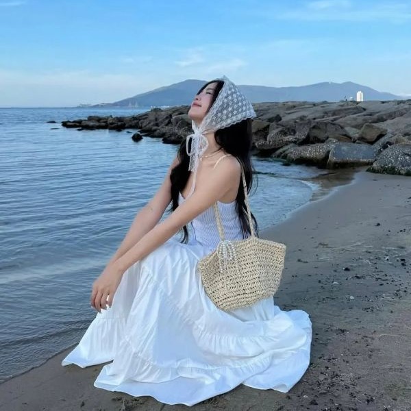 tui xach di bien nu 1 1